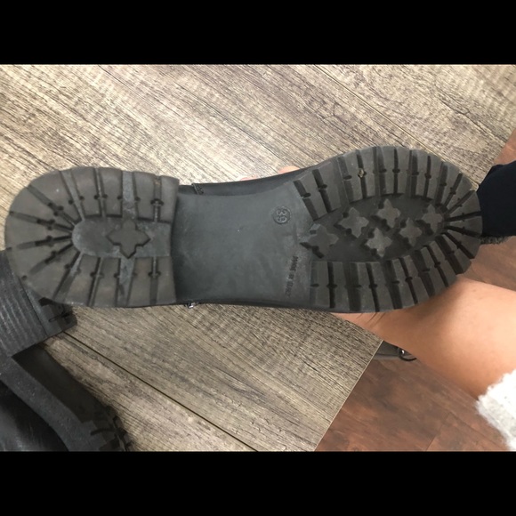 Black Boots from Italy - Picture 5 of 6